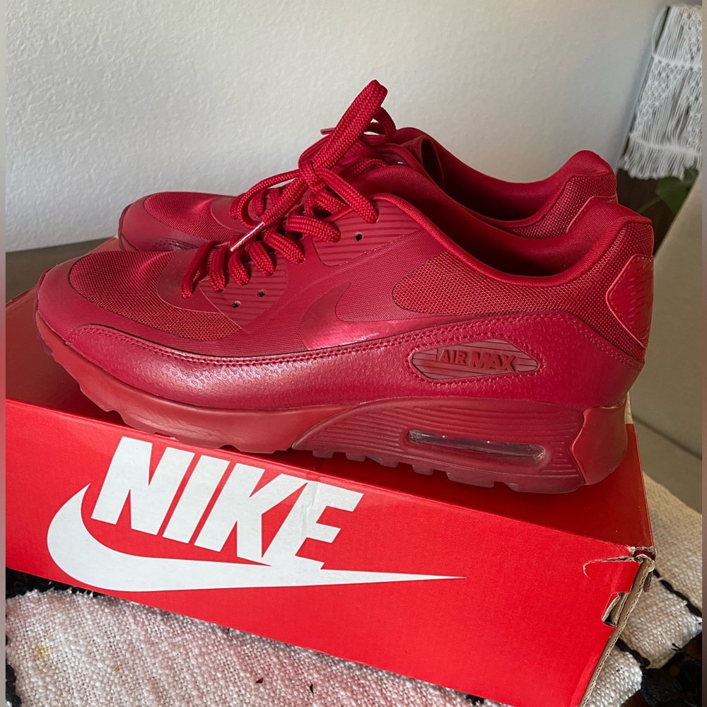 Nike Air Max 90 Ultra Essential